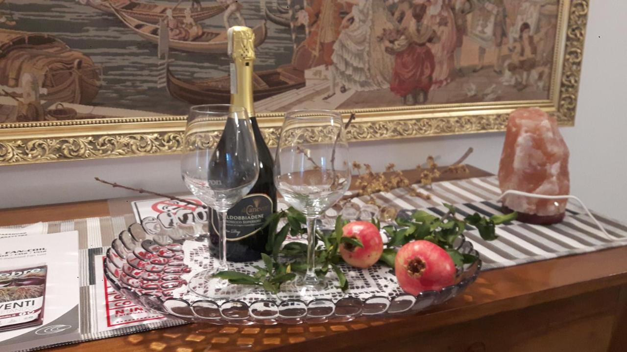 Casa Vacanza Piazza Marconi Valdobbiadene Ngoại thất bức ảnh